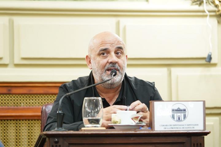 Palo Oliver pide información sobre las acciones de control, prevención y sanción de la pesca ilegal