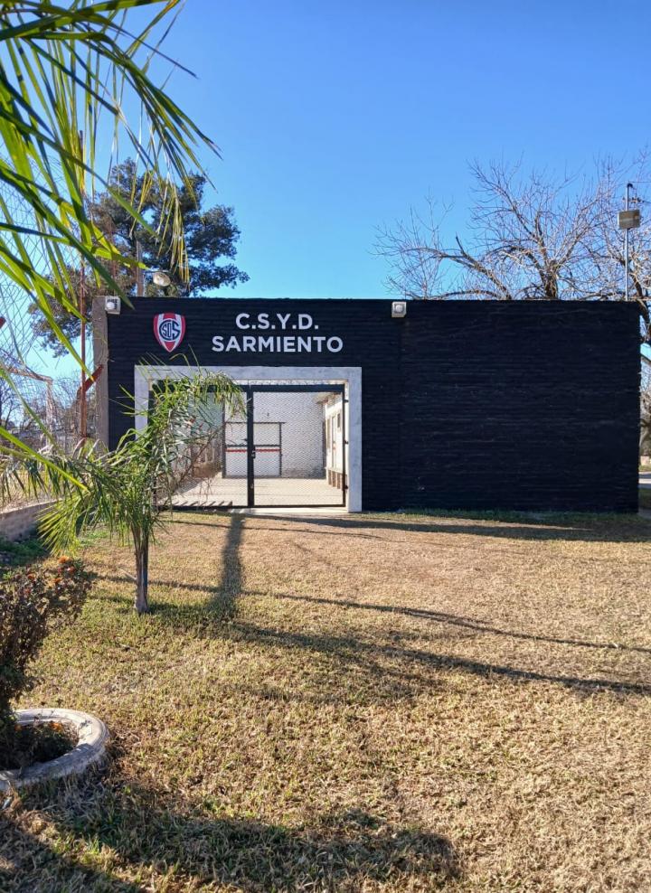 Fútbol: el Club Social y Deportivo Sarmiento convoca a jugadores para la pre liga