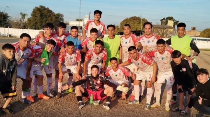 Floresta fulminó 6-0 a Peñaloza en el ascenso liguista