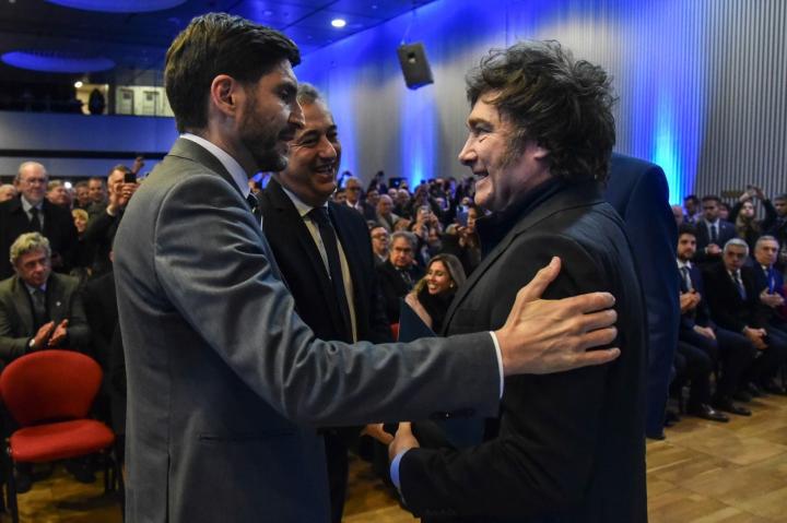 Festram: “Otra decisión del gobernador en consonancia con Milei”