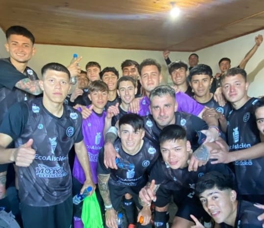 Primera Liguista: Victoria de Academia Cabrera en el final del torneo Apertura