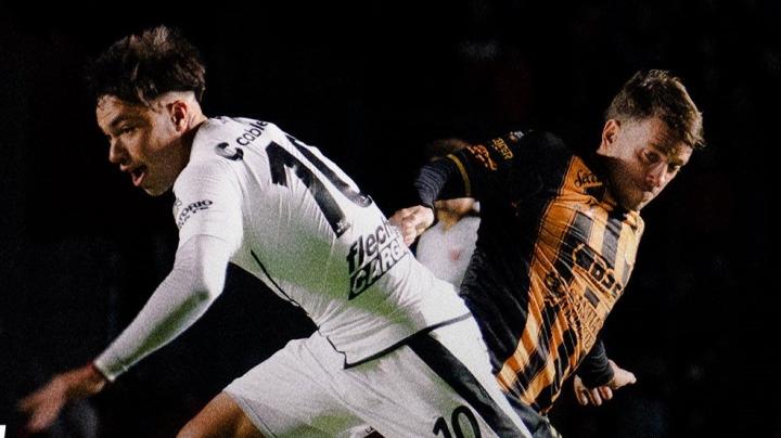 Colón fue más que Mitre pero se tuvo que conformar con un empate