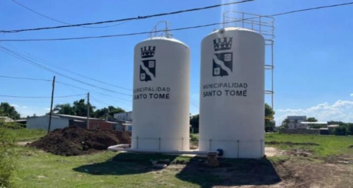 Reunión con vecinalistas: la Municipalidad confirmó que actualmente ningún sector de Santo Tomé recibe agua de la Cisterna Luján Oeste