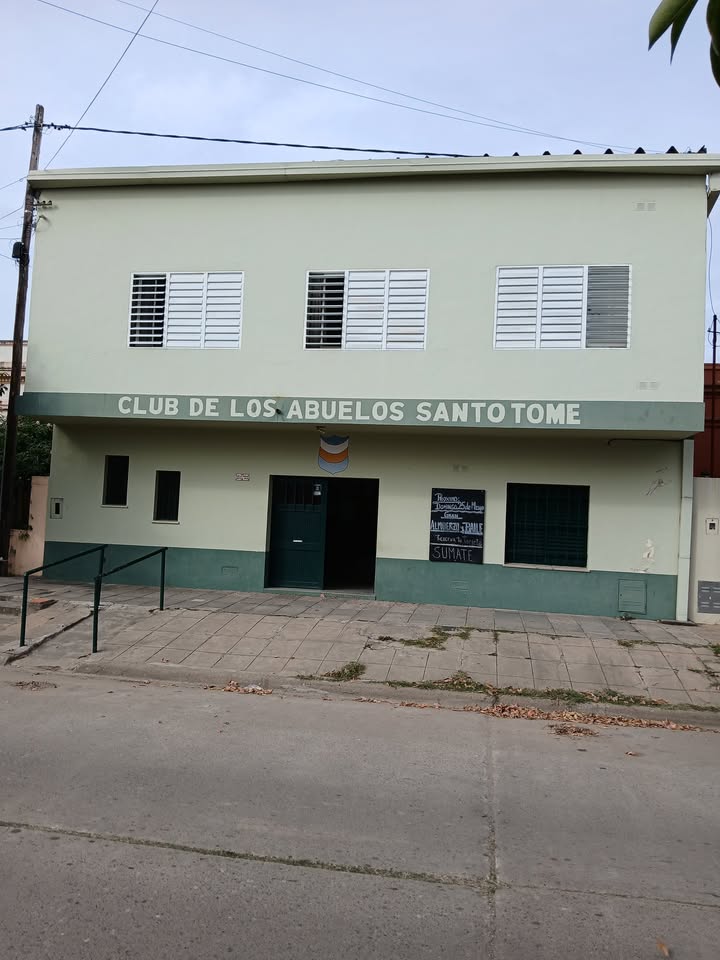 Club de los Abuelos lanza venta de kits y anuncia calendario de eventos para financiar obras 