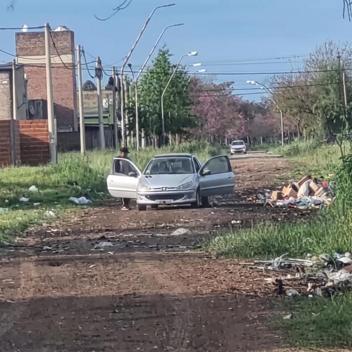Vecinos de Villa Luján denuncian un microbasural y reclaman respuestas