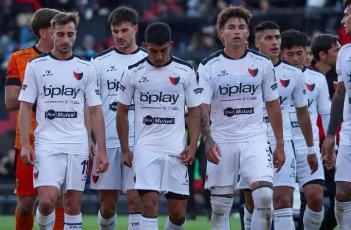 Colón tuvo la ventaja pero Almirante Brown se lo empató sobre  el final
