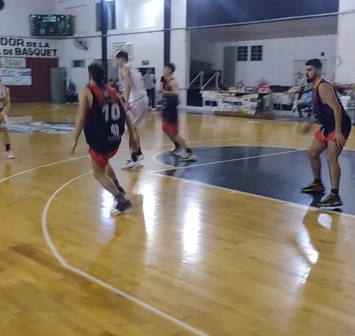 Básquet: Derrota de Unión Santo Tomé ante Almagro 