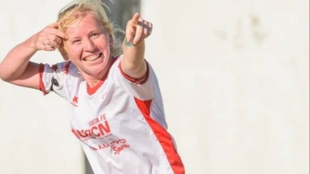 Fútbol Femenino: La Jugadora de Independiente Evelyn Rosales brillo en la presentación de la Copa Federación 