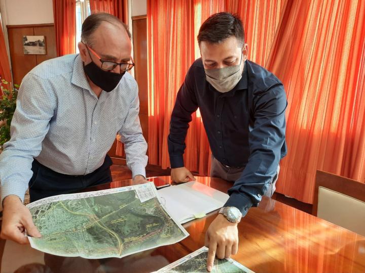 Alvizo se reunió con autoridades de Vialidad Nacional y analizó el proyecto del Nuevo Puente Santo Tomé – Santa Fe