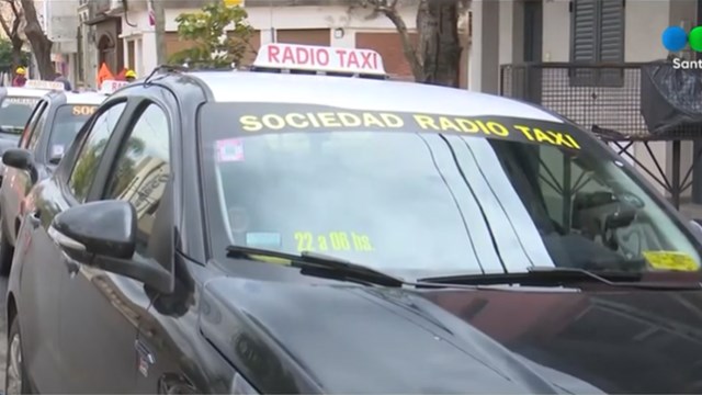 Se hicieron traer en un taxi hasta Santo Tomé y asaltaron al chofer