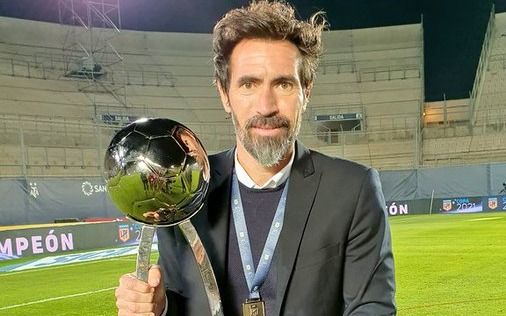 Eduardo Domínguez dejó de ser el entrenador de Colón 