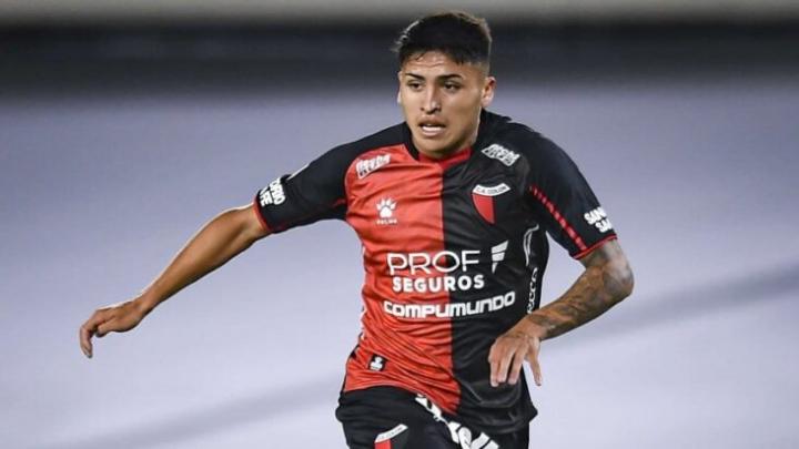 Boca presentaría una oferta por Facundo Farías 
