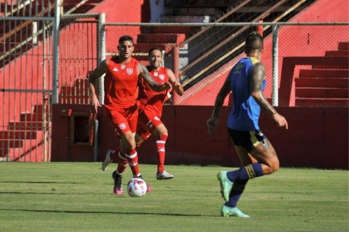 Los titulares de Unión ganaron y los suplentes perdieron con Rosario Central 