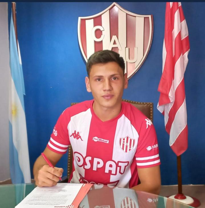 Unión oficializó la compra de Enzo Roldán 