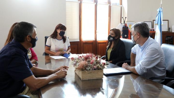 Plan Incluir: La provincia firmó un convenio con la Municipalidad de Santo Tomé
