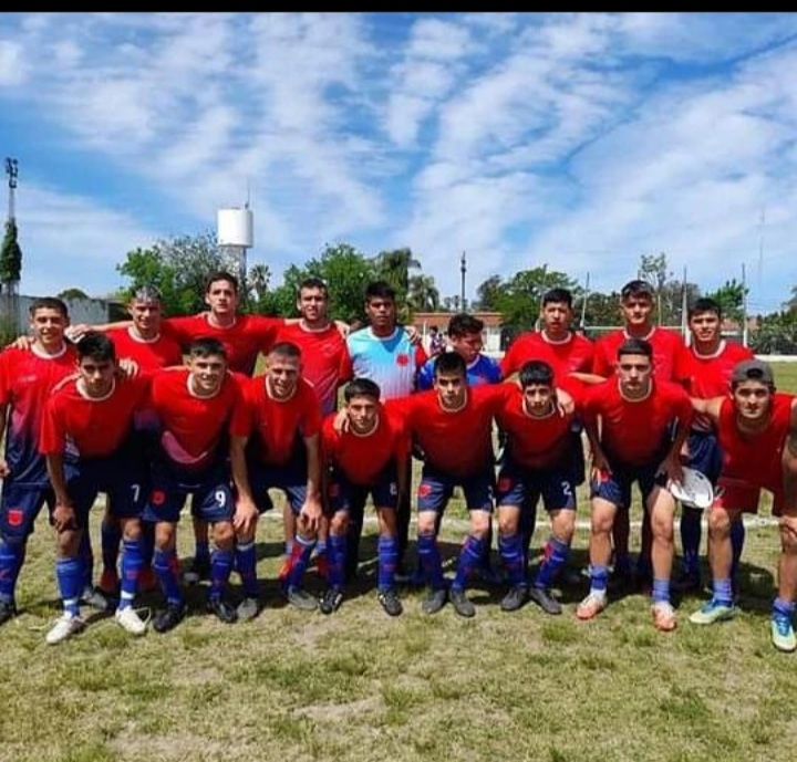 Liga santafesina: En la B Los Piratitas jugarán un partido clave ante Defensores de Alto Verde.  Mientras que  Atenas se mide ante Juventud Unida 