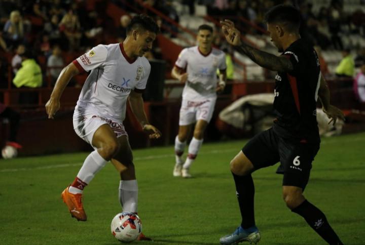 Con el VAR como protagonista, Colón empató con Huracán 