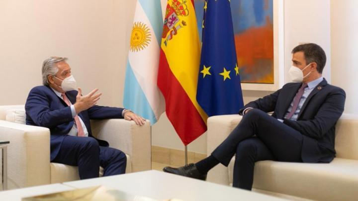 Alberto Fernández inicia una nueva gira por España y Alemania