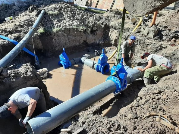 Etapa final de la obra para mejorar el sistema de agua potable en Loyola, General Paz y Zazpe