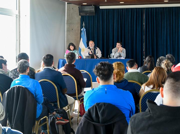 Se desarrolló un nuevo encuentro del Consejo Provincial Pesquero en Santa Fe