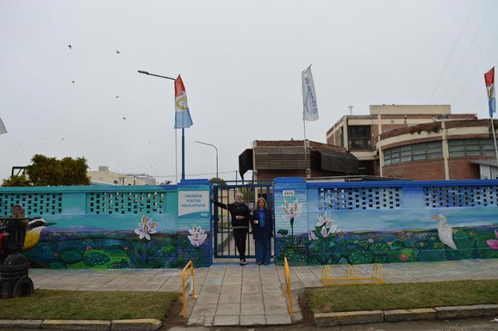 Assa presentó un mural en la planta potabilizadora de Santa Fe