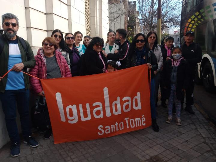 Santo Tomé participó del multitudinario locro de IGUALDAD en la ciudad de Rosario