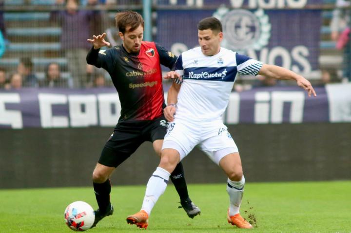 En el debut de Rondina, Colón empató 0-0 