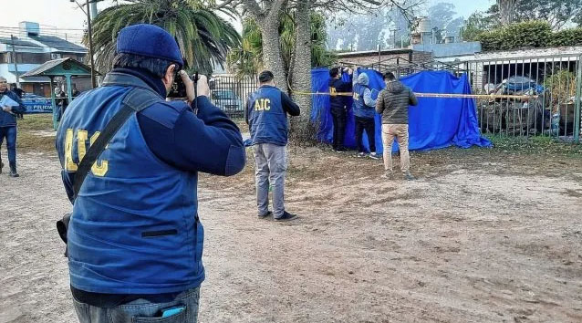 Alrededor de 20 personas habrían participado de la persecución