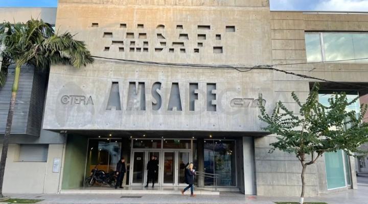 Amsafe se manifestó contra la violencia que se vive en Rosario