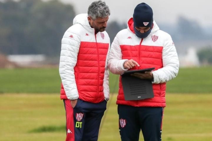Gustavo Munúa apostaría por el mismo equipo 