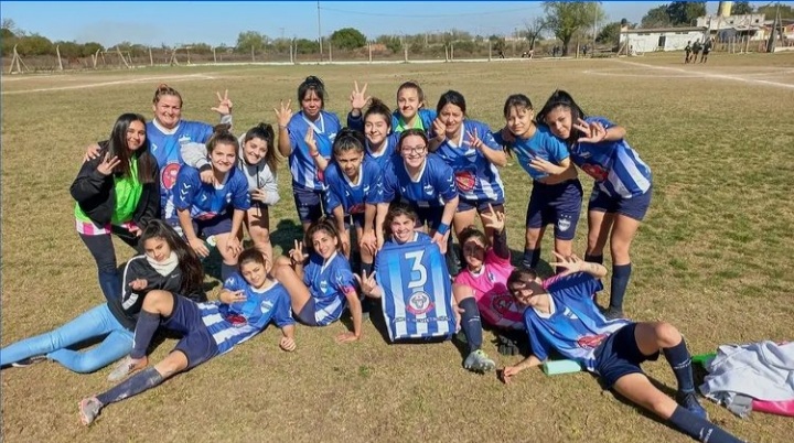 Fútbol femenino: En primera A Sauce Viejo se enfrentará a La Salle y en la B Atenas se mide ante  Newell´s