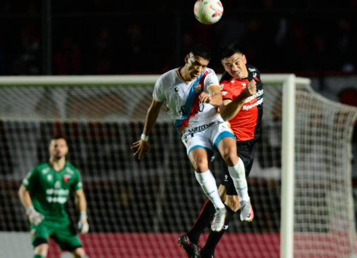 Colón, otro partido empatado, otro partido mal jugado