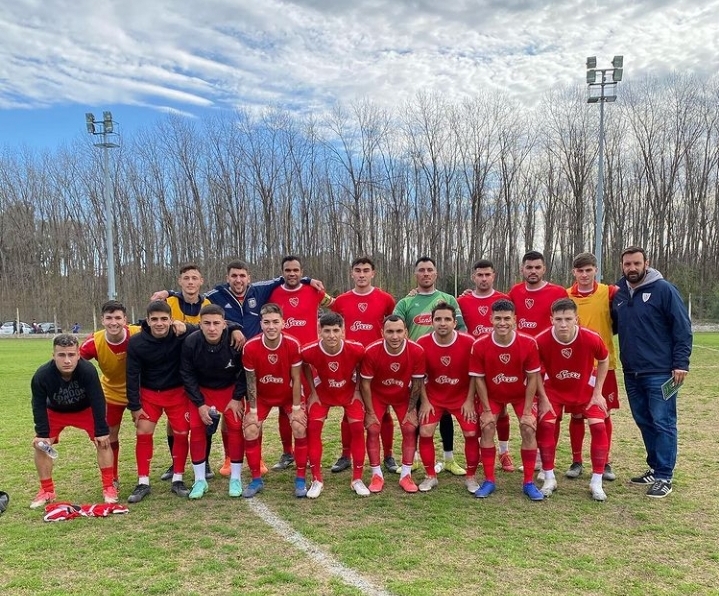 Liga santafesina: Independiente Santo tomé jugará este martes la fecha pendiente ante Colón de San Justo