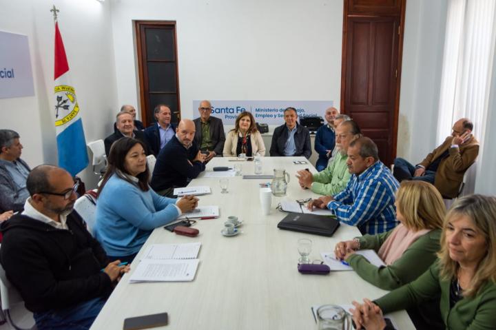SADOP: “Luego de intensas jornadas de lucha, se reanudó la paritaria docente”.