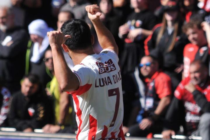 Unión necesitado del triunfo recibe a Independiente 