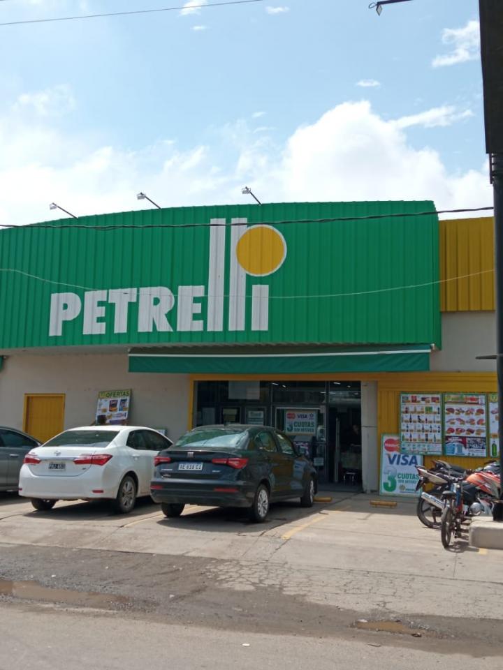 De película: quisieron robar en Supermercado Petrelli de Loyola ingresando desde los techos con un aparejo