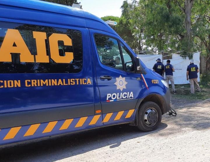 Un hombre fue asesinado a tiros frente al ingreso al Club Cha Roga