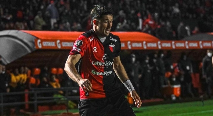 Colón: El plantel sabalero se mide ante River de Uruguay en su segundo amistoso 