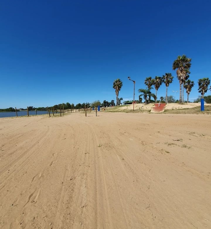 Tarde de baile en la playa santotomesina