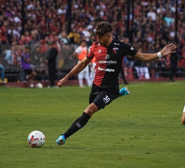 Fútbol profesional:  Colón se mide esta noche ante Nacional 