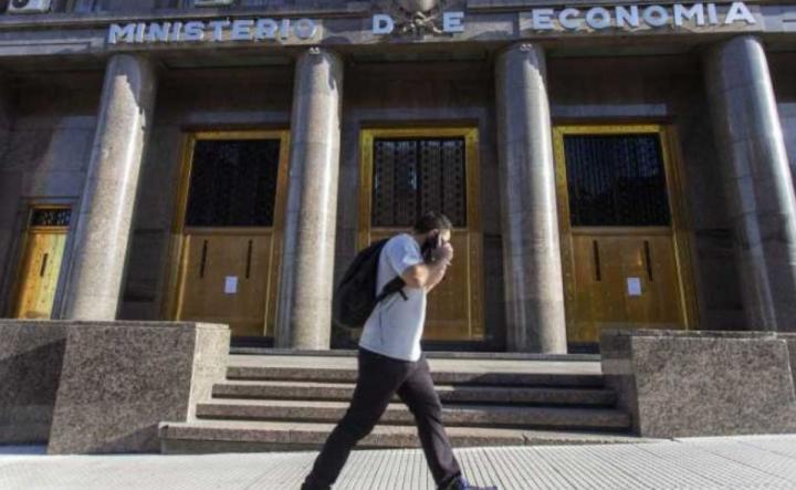 Frente del  Ministerio de Economía de la Nación