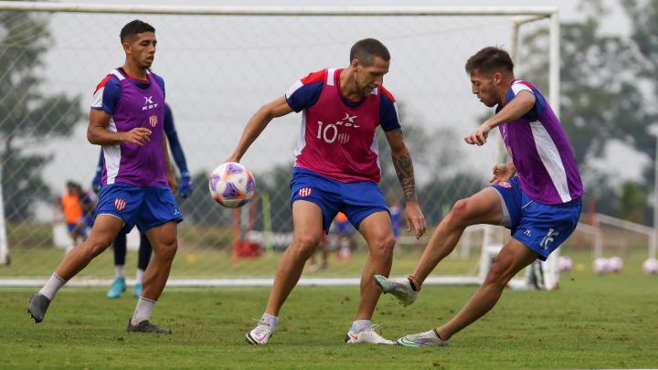Liga profesional: Unión buscará el triunfo esta tarde ante Barracas Central 