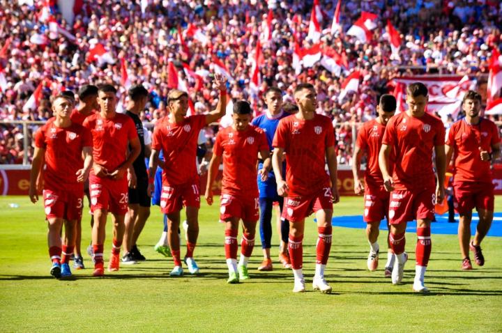 Munúa analiza nuevas variantes en Unión para visitar a San Lorenzo