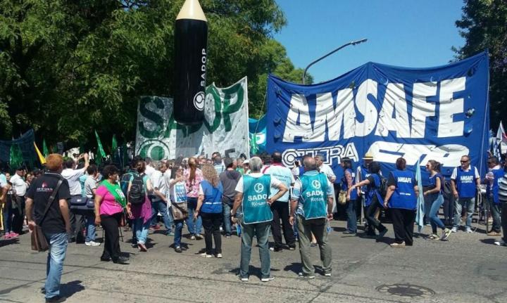 Esta semana continúa el plan de lucha de los docentes públicos y privados 