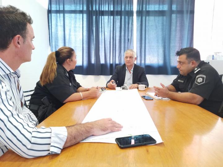 El intendente de Sauce Viejo se reunió con los jefes policiales de la ciudad