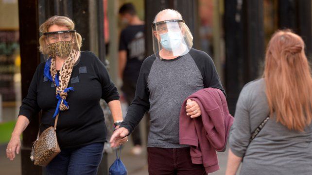 El Gobierno prorrogará las restricciones, a la espera de que se consolide la baja de contagios