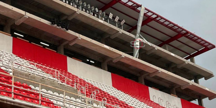 Unión vs Lanús fue suspendido por inconvenientes en el 15 de Abril 