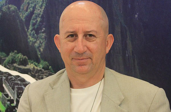 A 50 años del golpe en Chile: conversatorio con el escritor Manuel Martínez Opazo