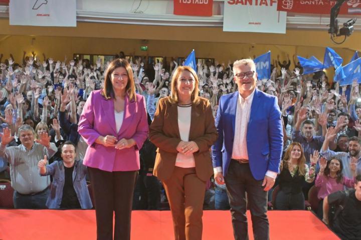 Mónica Fein, Eugenio Fernández y Clara García se lanzaron oficialmente: “Vamos a ser gobierno en Santa Fe”