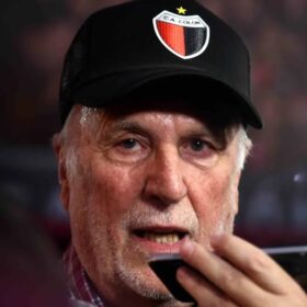Vignatti habló del presente, refuerzos, deudas y el futuro de Colón 